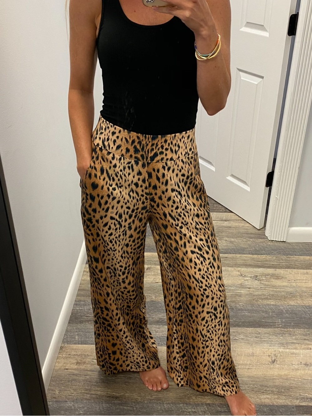 NWT JET by John Eshaya Pull On Leopard Print Wide-Leg Pants - small